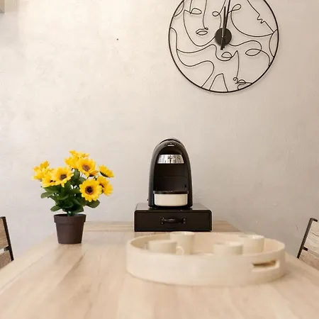 New! Milano - Flowers דירה *
